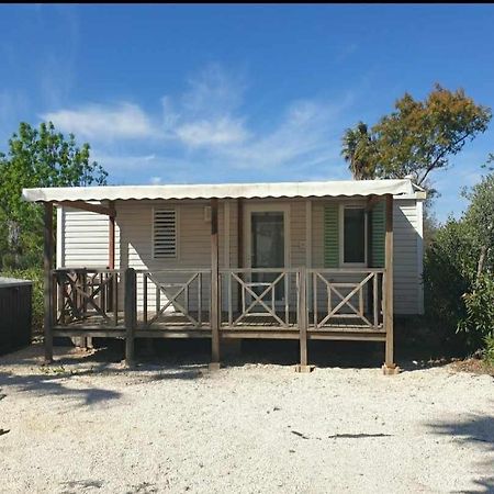 Camping Le Clos Du Thym - อาร์เจเลส-ซัวร์-แมร์ ภายนอก รูปภาพ